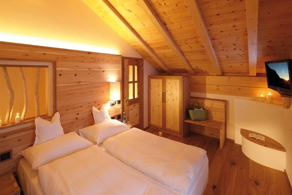 Dolomites Living Hotel Tirler Alpe Di Siusi Habitación foto