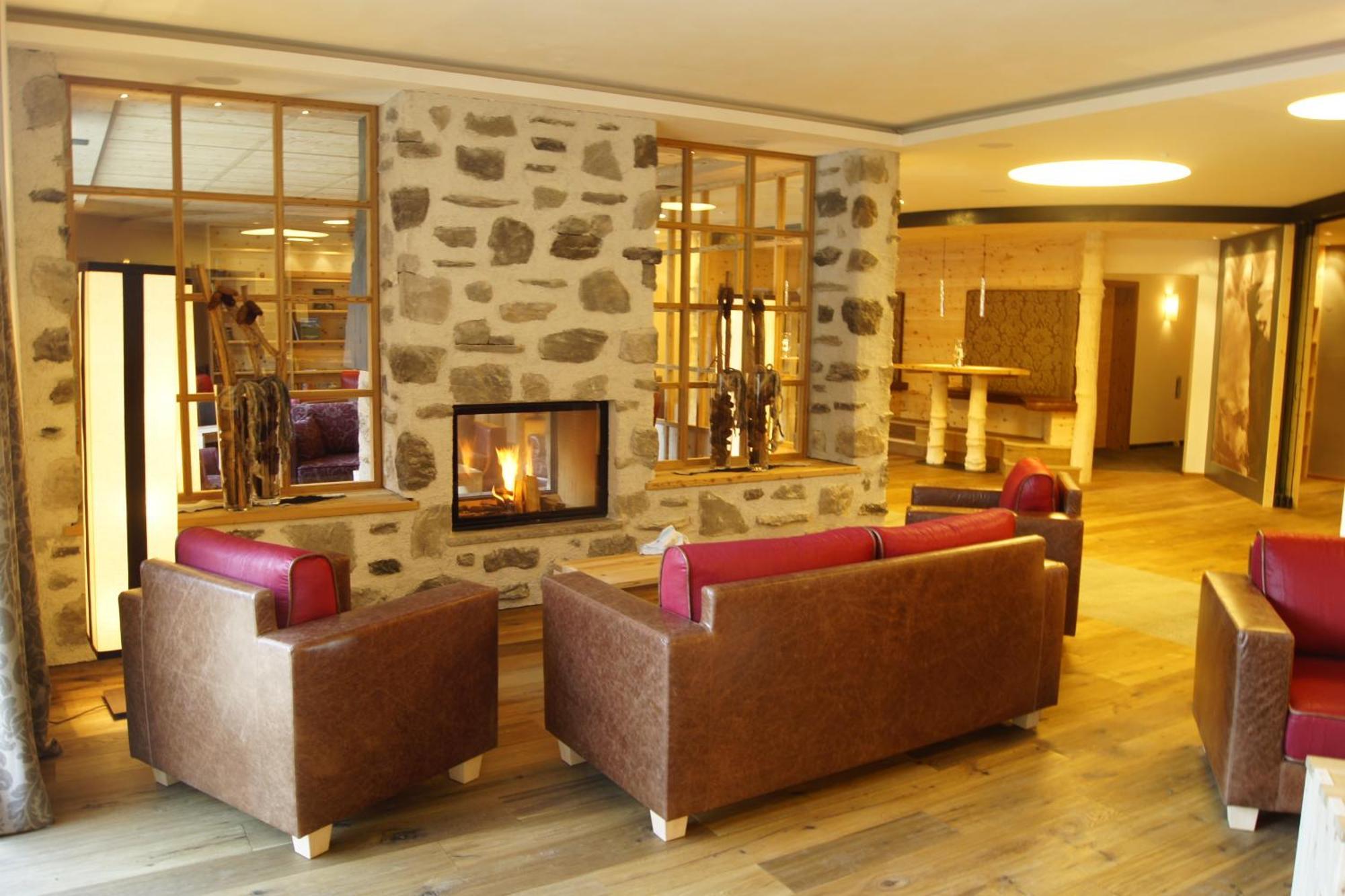 Dolomites Living Hotel Tirler Alpe Di Siusi Exterior foto